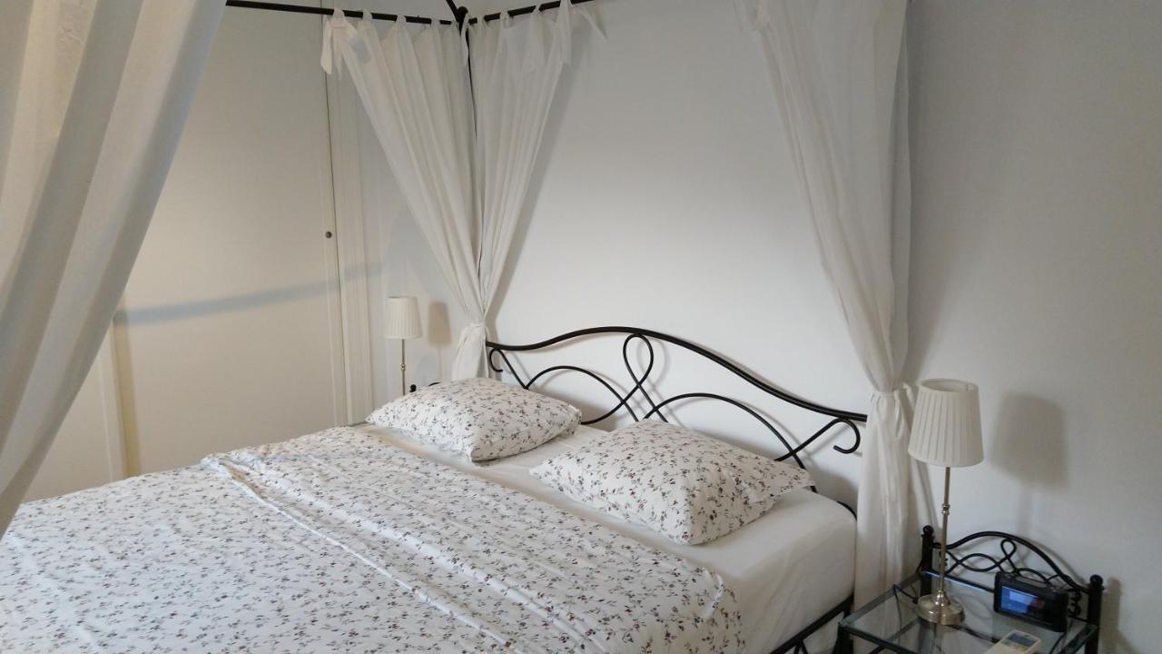 Villa Perla Blanca Sayalonga Exterior foto